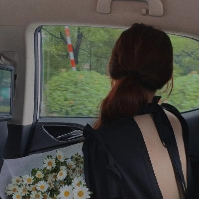 在她掌中沦陷